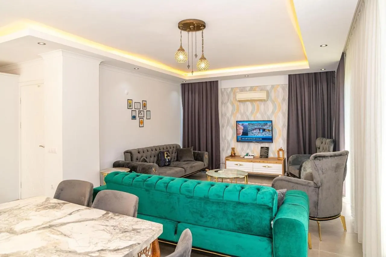 Villa Hisaroenue'De 4 Yatak Odali Villa-Villa Bahama Fethiye Turkey