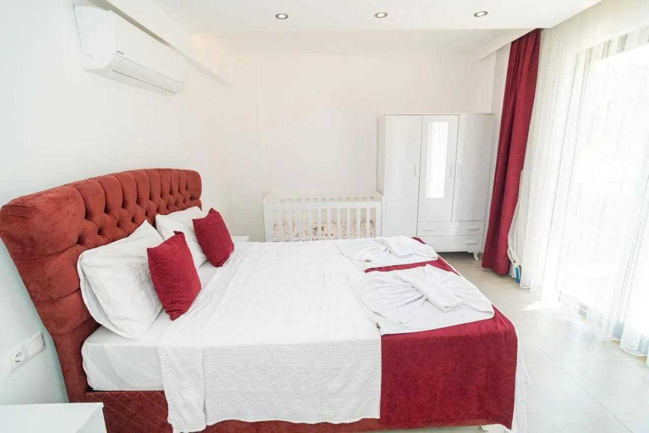 Villa Hisaroenue'De 4 Yatak Odali Villa-Villa Bahama Fethiye Turkey